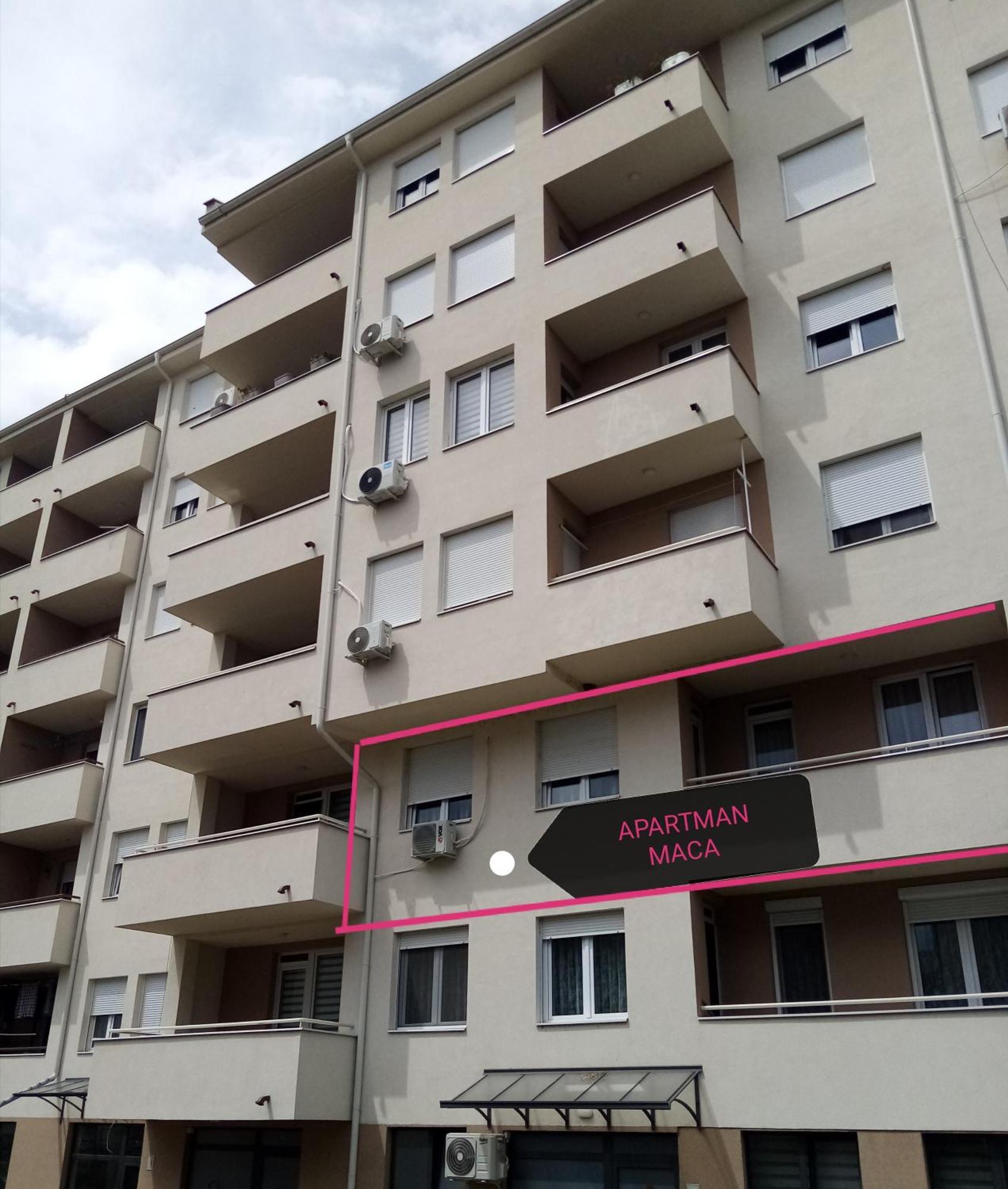 Apartman Maca Pirot Eksteriør billede